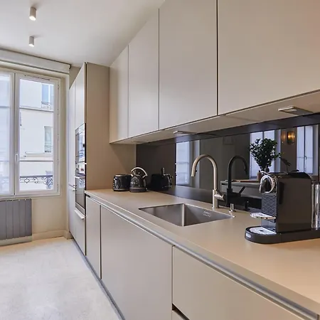 Superb Duplex In The Center Of Paris