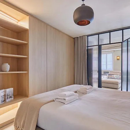 Superb Duplex In The Center Of Parijs